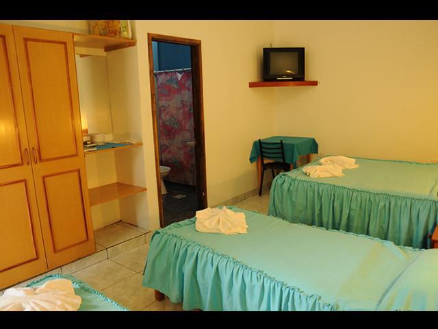 Residencial Los Rios Hotel Puerto Iguazú Eksteriør billede